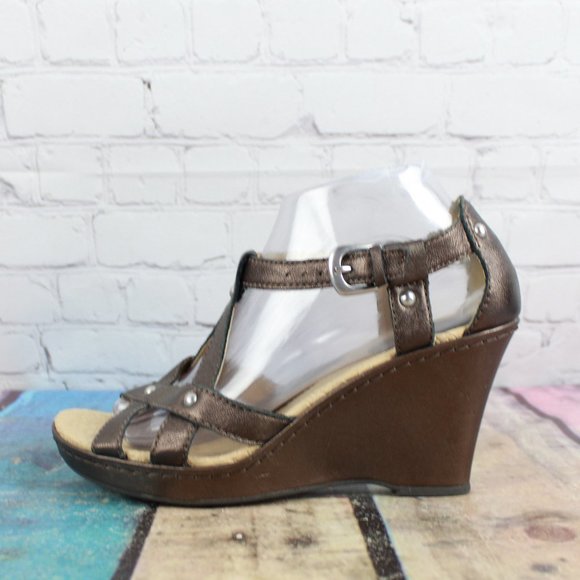 Boc Brown Leather Strappy Studded Wedge Platform Sandals Size 8 - Picture 1 of 9